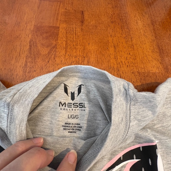 Kids Soccer Shirt, Messi Graphic Long Sleeve T-Shirt, Gap, NWT - Picture 5 of 5